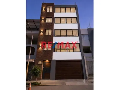 Departamento En Venta Con Vista Al Parque – Excelente Ubicación Y Gran Potencial 2Do Piso