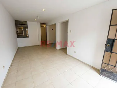 Departamento En Primer Piso Con Entrada Independiente – Excelente Ubicación