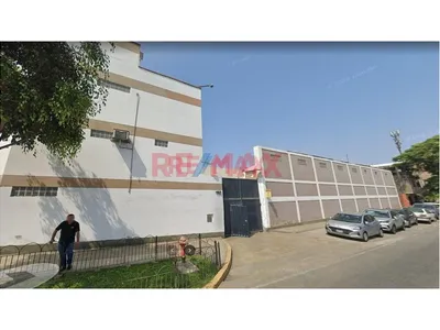 Venta De Local En La Campiña, Chorrillos.