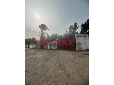 Alquiler De Amplio Terreno En Ñaña – Ubicación Estratégica Y Potencial Comercial