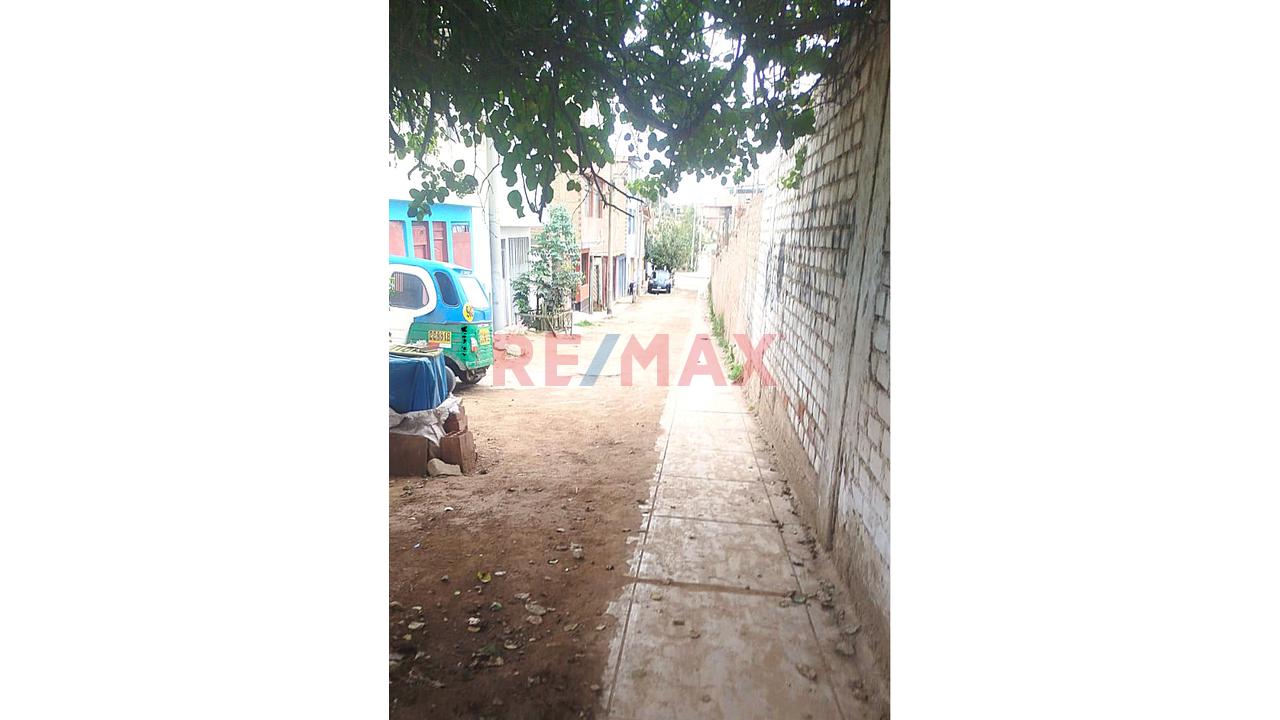 Terreno En Venta Comercio Vecinal Ves Lote 15  - 297M2