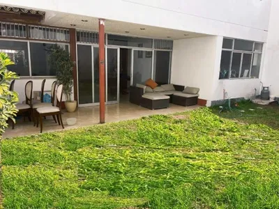 Venta de Casa en San Borja - Lima 6 Dormitorios