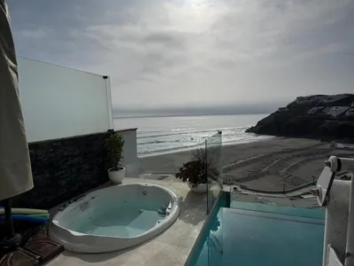 Venta de Casa de Playa en Cerro Azul - Cañete 6 Dormitorios