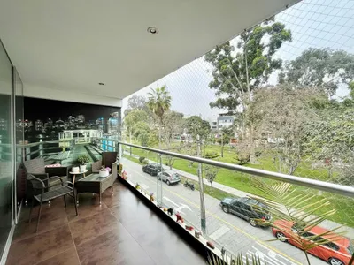 Venta de Departamento en Santiago de Surco - Lima 3 Dormitorios