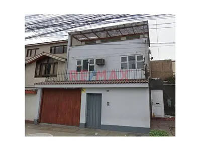 Alquiler De Amplia Oficina En La Victoria Con Terraza