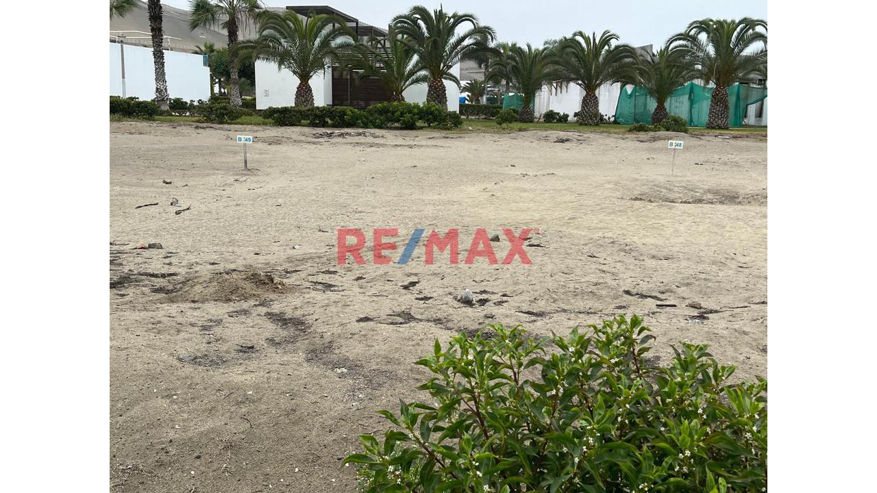 Se Vende Terreno De 245.61 Mts  En Condominio Playa Coral -Asia