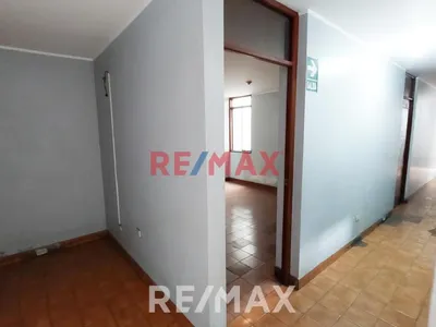Venta de Casa en San Martín de Porres - Lima 24 Dormitorios