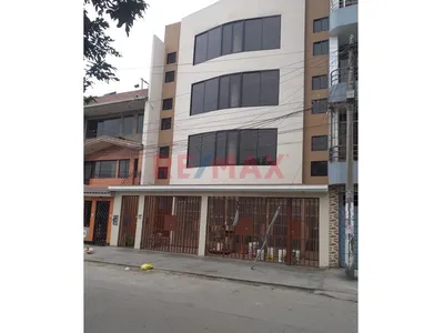 Moderno Y Amplio Departamento De Estreno En San Juan De Lurigancho