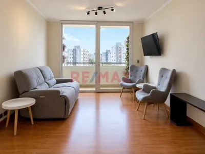 Alquilo Lindo Y Funcional Departamento Con Estacionamiento Con Excelente Ubicación Esquina Av. 28 De Julio Con Av. Reducto En Miraflores