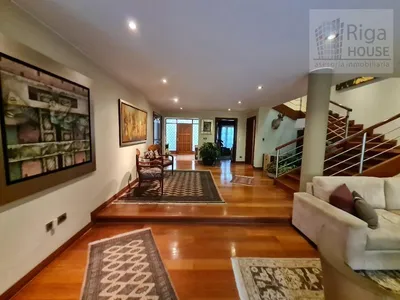 Venta de Casa en Miraflores - Lima 4 Dormitorios 