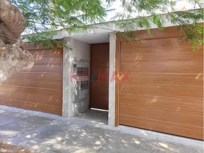 Última Oportunidad En Los Rosales: Dúplex Amplio Y Listo Para Estrenar