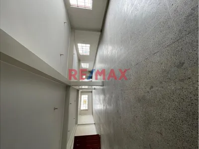 Alquilo Local De 160 M² En Segundo Piso Para Oficina O Almacén – Smp