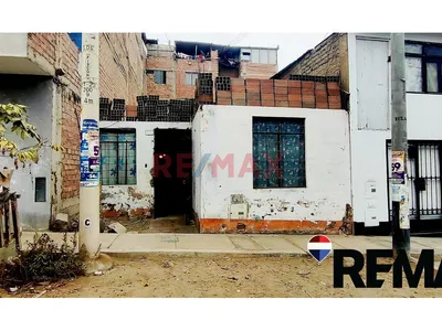 Se Vende Casa Como Terreno En Villa El Salvador