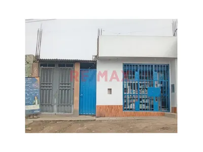 Venta De Casa Con Local Comercial