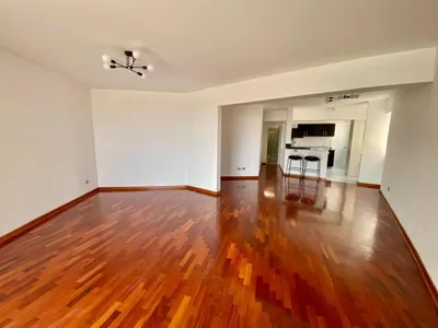 Alquiler de Departamento en Santiago de Surco - Lima 3 Dormitorios 