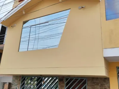 Venta de Casa en Villa María del Triunfo - Lima 4 Dormitorios 