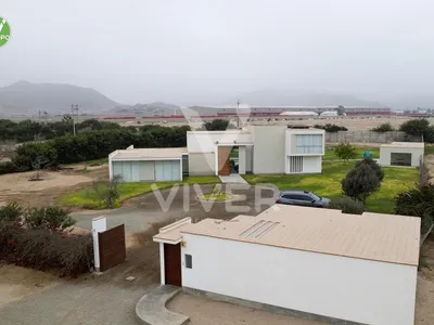 Venta de Casa en Chilca - Cañete 10 Dormitorios