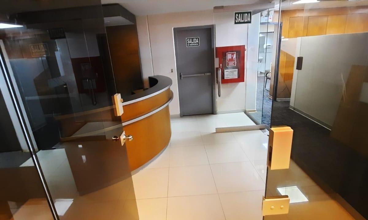 Venta de Oficina en San Isidro - Lima 0 Dormitorio 