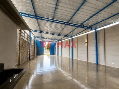 Local Industrial Y Comercial En Alquiler 120 M² Lambayeque