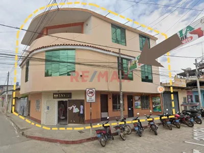 Oportunidad Estratégica En Tarapoto: Amplia Casa En Esquina A 3 Cuadras De La Plaza De Armas