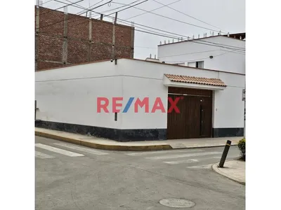Casa De Playa En Venta En Playa Arica – Lurin