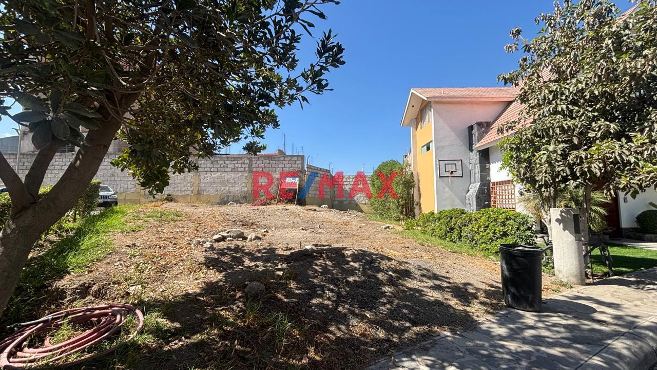 Venta De Terreno En Casa Lago San Jose