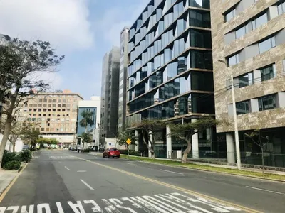 Alquiler de Oficina en San Isidro - Lima 0 Dormitorio 