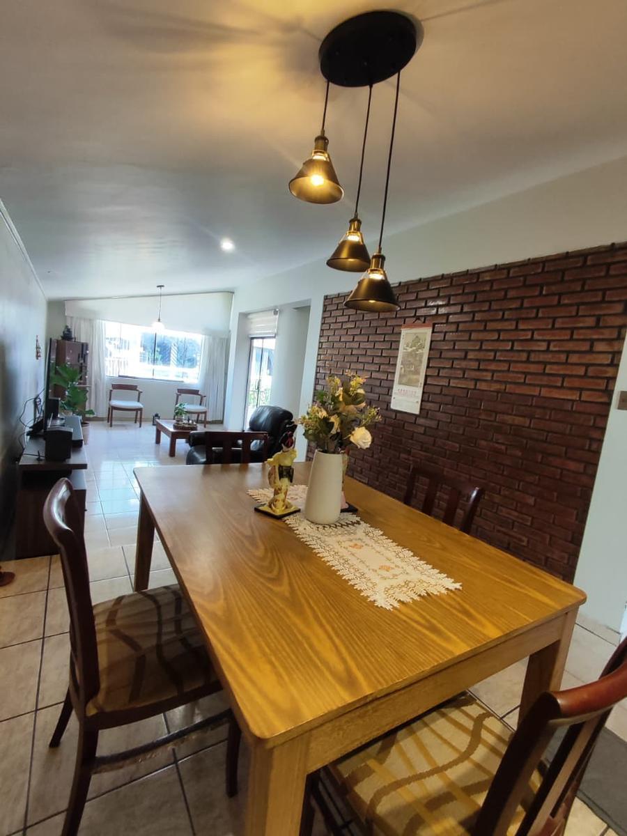 Venta de Departamento en San Juan de Miraflores - Lima 4 Dormitorios 