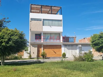Hermosa Casa En Condominio Villa Los Sauces