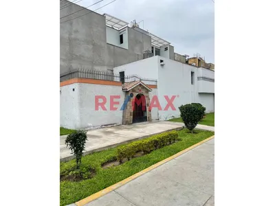 Casa Comercial En Alquiler En Av. Aviación – La Victoria | Excelente Ubicación Y Conectividad