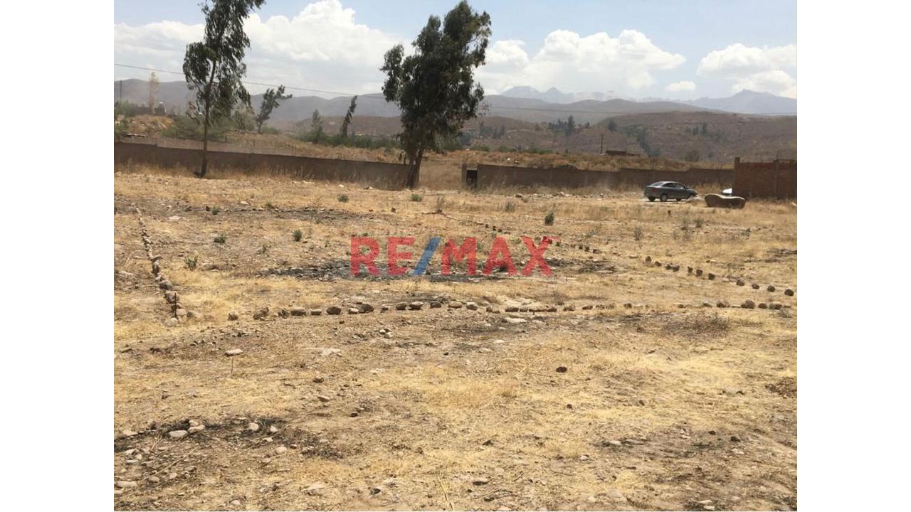 Terreno Urbano En Venta En Mollebaya  De 180 M2  Inscrita En Sunarp