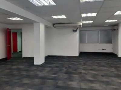 Venta de Local Comercial en San Isidro - Lima 0 Dormitorio 