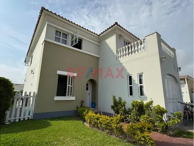 ¡Casa En Venta En Condimonio Exclusivo Frente Al Mar!