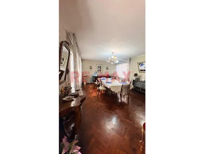 Casona Céntrica En Alquiler