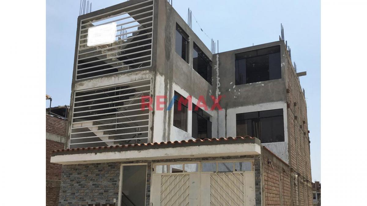 Venta de Departamento en Carabayllo - Lima 3 Dormitorios 