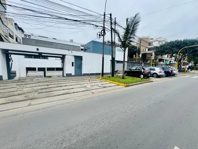 Alquiler de Local Comercial en San Isidro - Lima 0 Dormitorio 