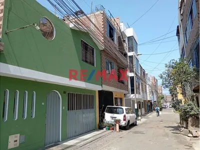 Vendo Casa En Los Olivos 131 M2 Buena Ubicacion
