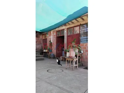 Casa Como Terreno En Venta - Apv Monterrey - San Sebastian
