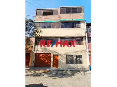 Ocasion Se Vende Casa De 4 Pisos En Carabayllo, Urb. Santa Isabel - Una Casa… Muchas Historias Por Vivir 🏡✨ - Visitas A Partir Del 05 De Nov.