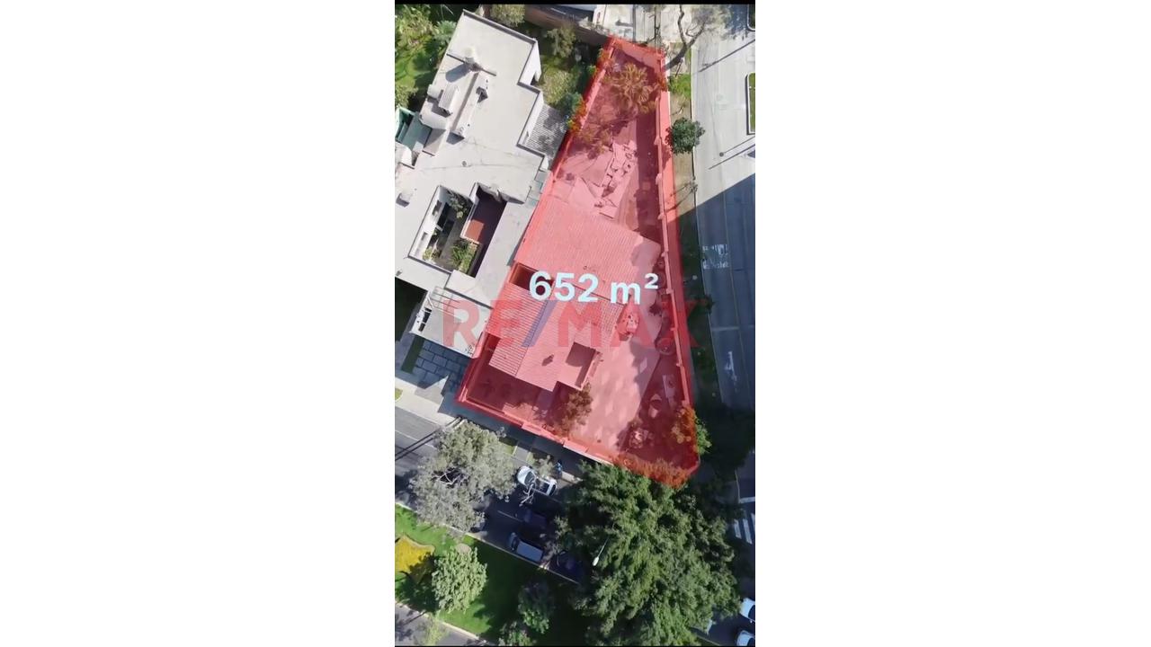 Venta De Casa En Esquina En Av. José Gálvez Barrenechea– Urb. Corpac, San Isidro