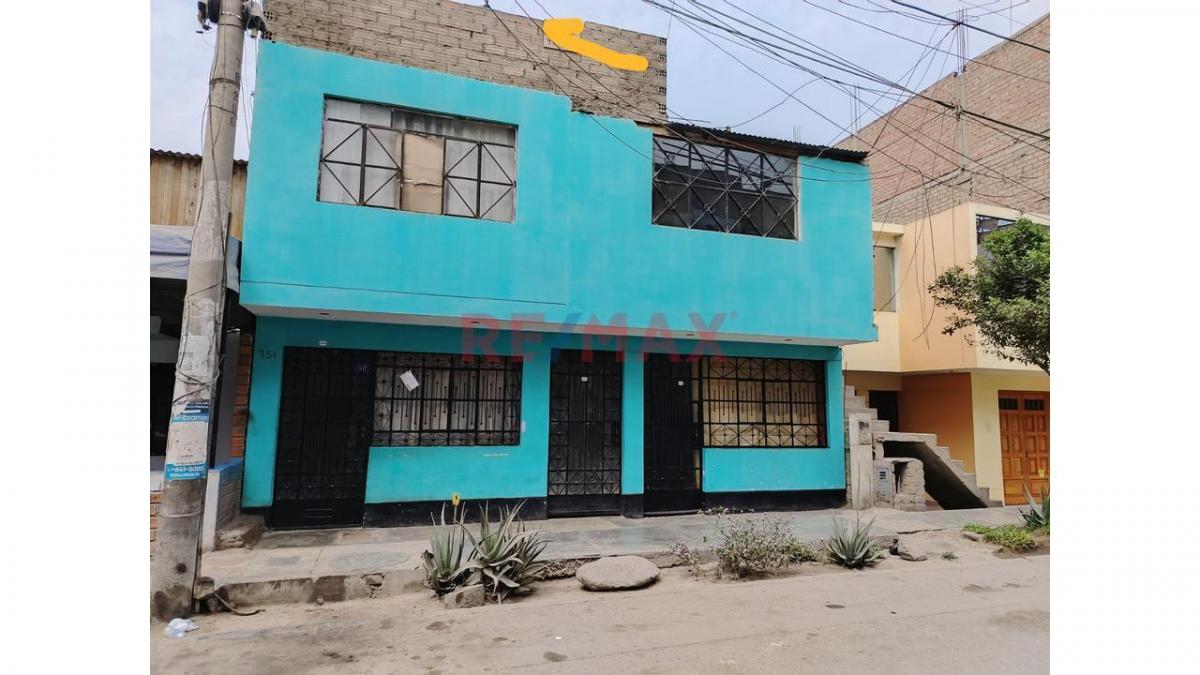 Venta de Casa en Comas - Lima 4 Dormitorios 