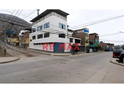 Colegio En Venta : Inicial - Primaria - Secundaria