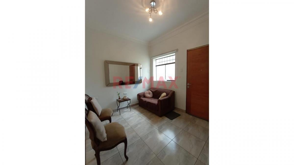 Venta de Casa en Villa María del Triunfo - Lima 5 Dormitorios 