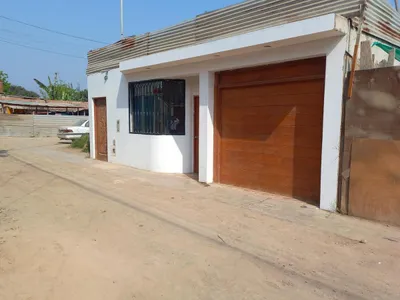 Casa en venta · Mz a Lt 11 Programa de Vivienda San Sebastian, La Molina · 93 m², 1 dorm.