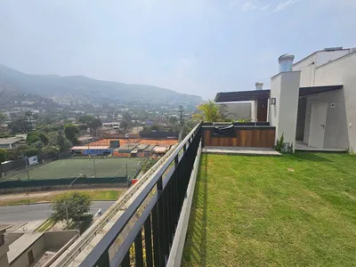 Venta de Departamento en Santiago de Surco - Lima 3 Dormitorios