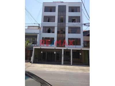 Venta De Departamento Piso 2 En Cercado De Lima 28.80 M2
