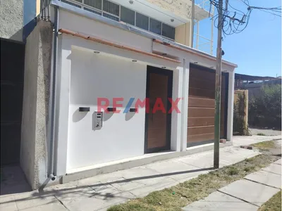 🏡🔥 ¡Excelente Departamento Primer Piso En Venta Cerca Al Policlinico De Yanahuara! 🔥🏡