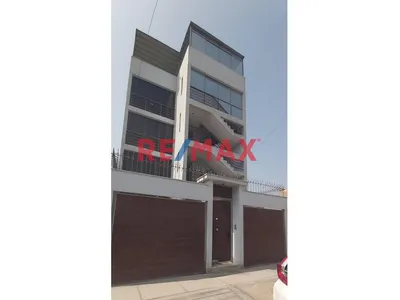 Venta De Departamento De Estreno - Carabayllo