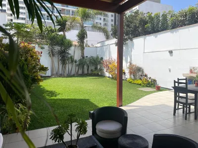 Venta de Casa en San Isidro - Lima 5 Dormitorios