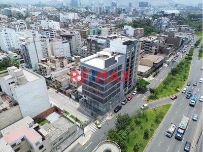 🏢 Edificio Corporativo En Venta – Av. Circunvalación | 2,400 M² | 20 Estac.